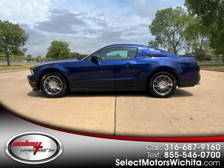 Thumbnail Photo undefined for 2012 Ford Mustang